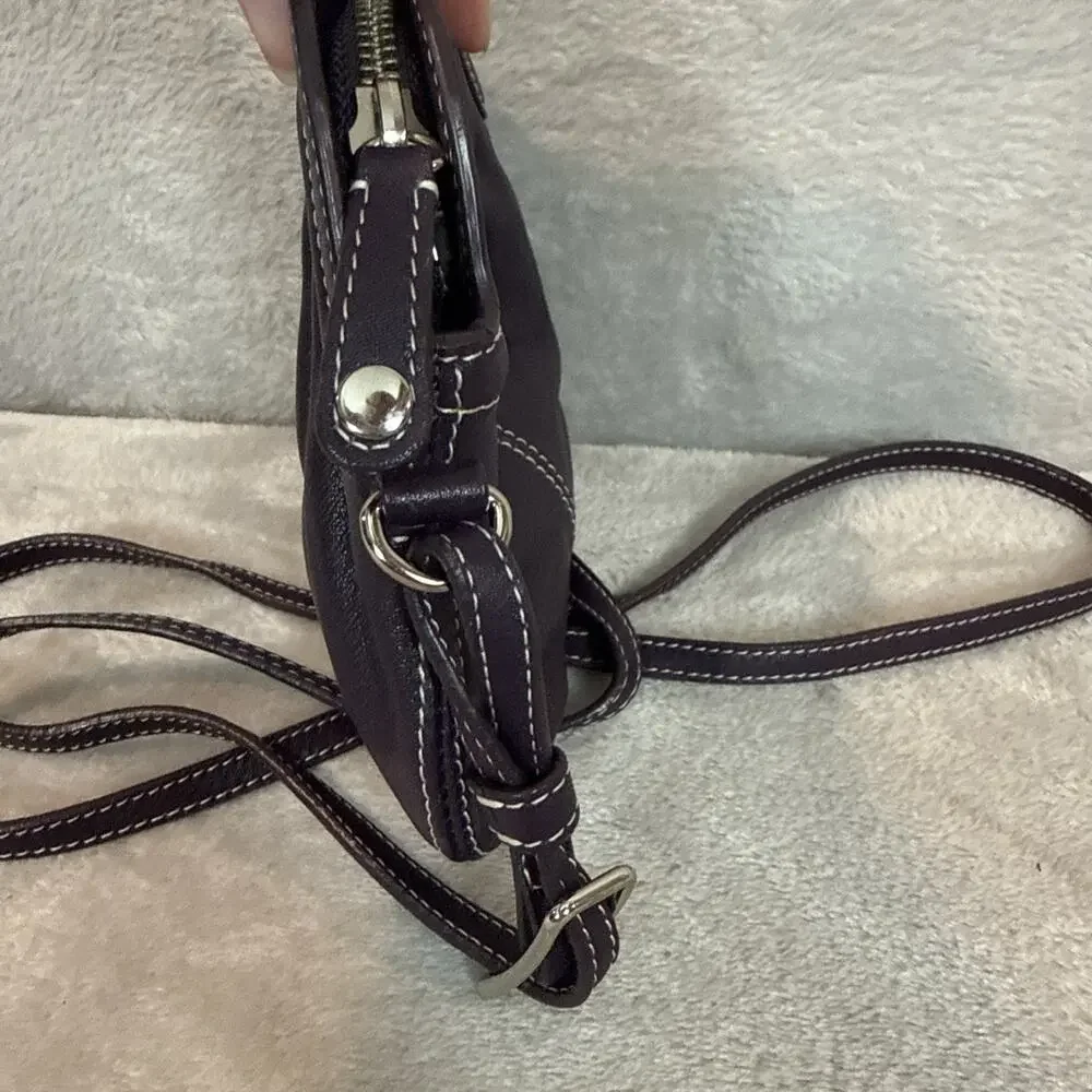 Levenger Carezza On-the-Town Eggplant Leather Pouch Cross Body Micro Bag Zip